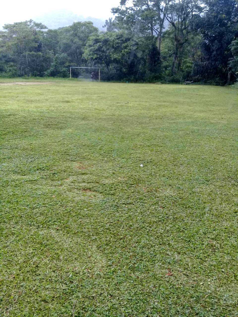 Camacã: Prefeitura faz manutenção de campos de futebol, pinturas em quadras e recebe jogos escolares
